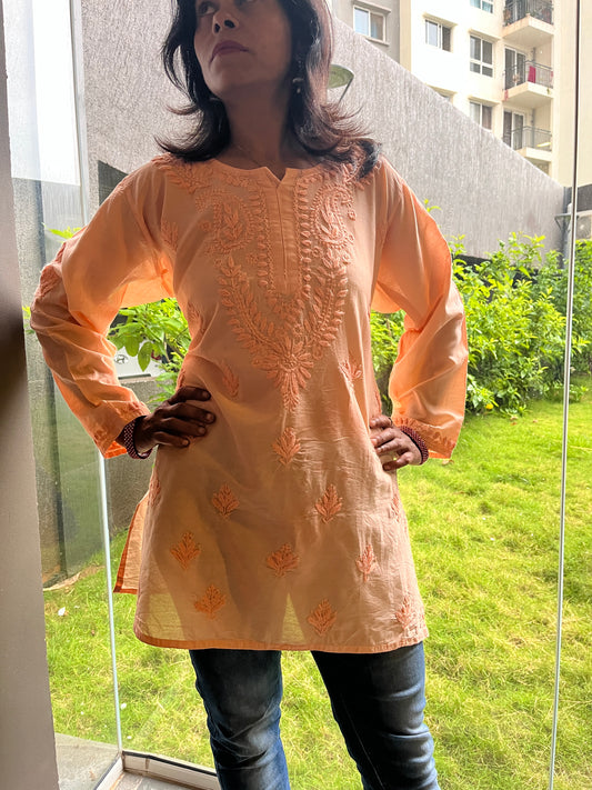 Chanderi Chikankari Solid Women's Short Kurta - Peach
