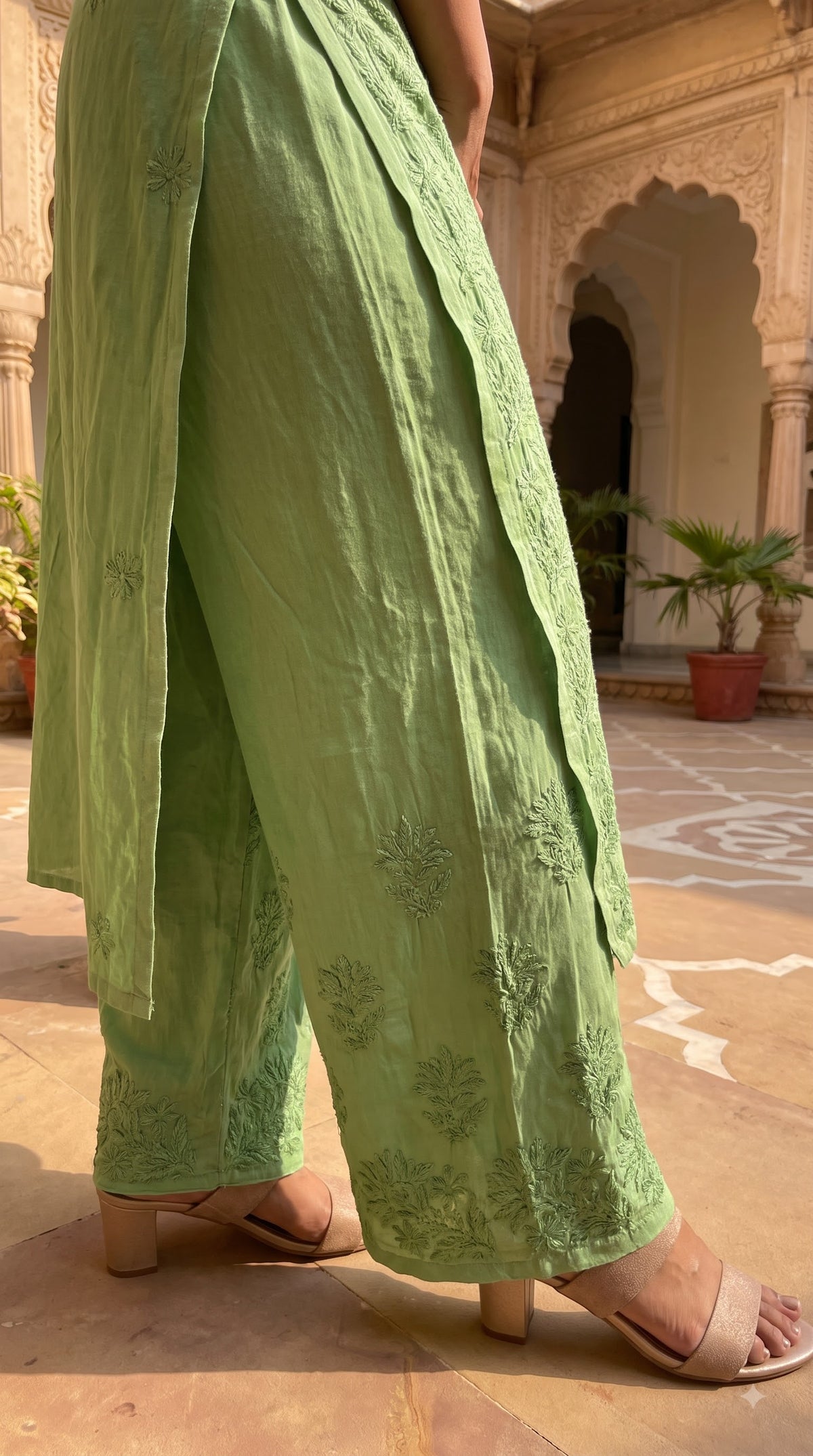 Rayon 3D Chikankari Kurta Set- Green