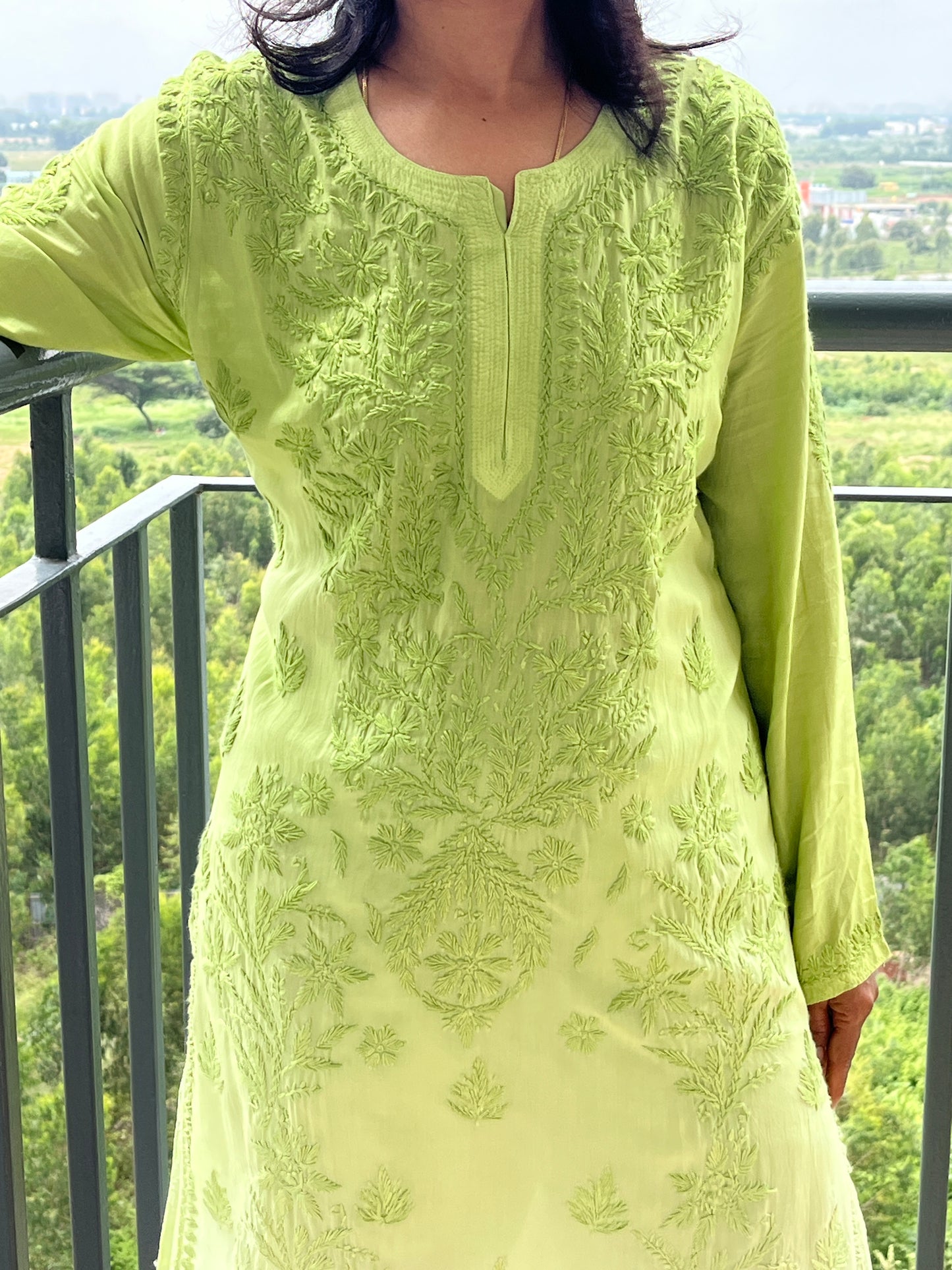 Modal 3D Chikankari Long Kurta - Ombre Green
