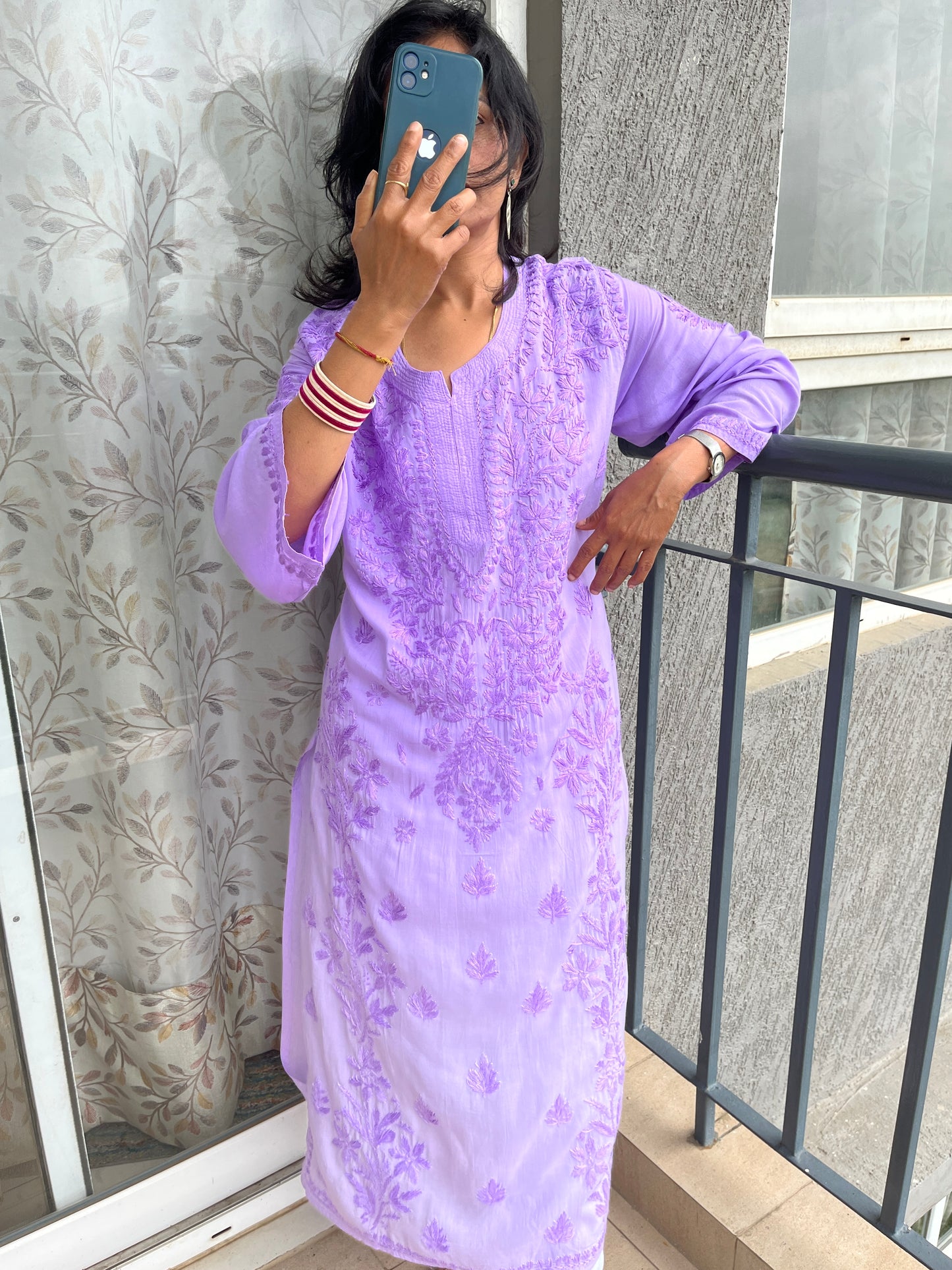 Modal 3D Chikankari Long Kurta - Ombre Lavender