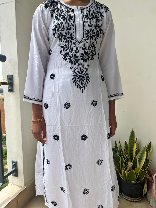 Modal Chikankari Women's Long Kurta - White