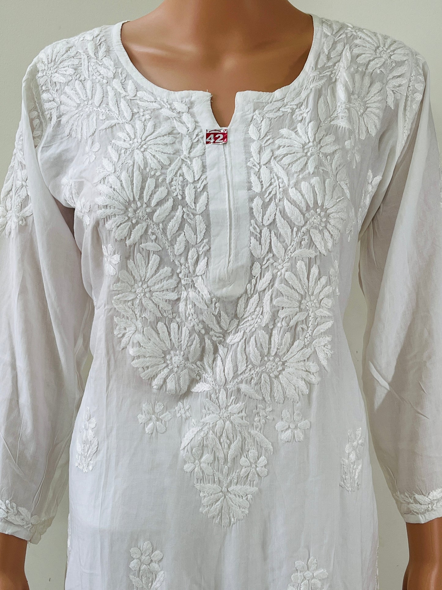 Reyon Chikankari Solid Women's 2PC Long Kurta Set- White