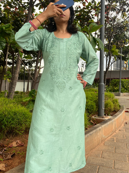 Chanderi Chikankari Solid Women's Long Kurta - Green