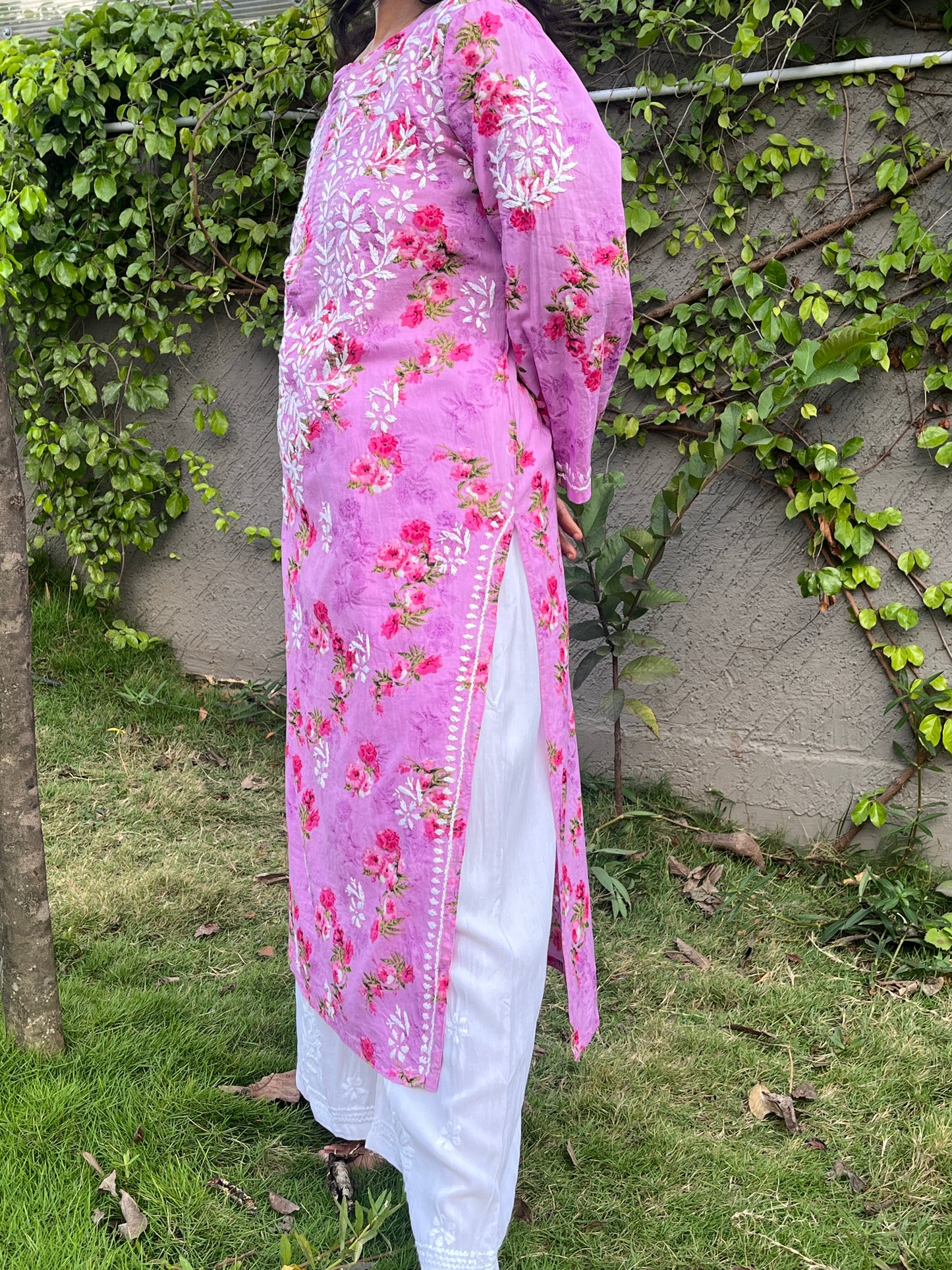 Mul Cotton Chikankari Printed Women's Long Kurta - Pink