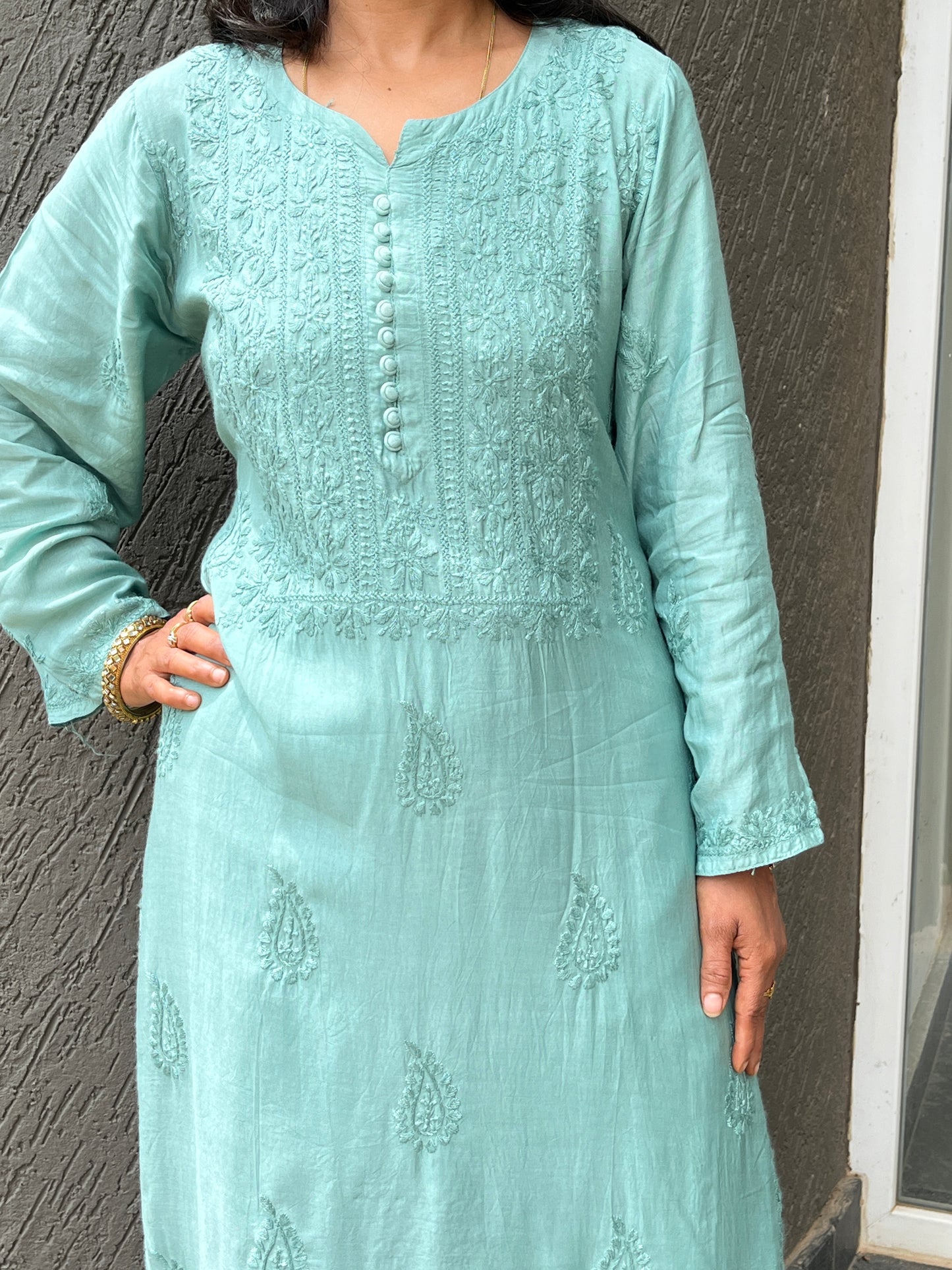 Muslin Chikankari Solid Women's Long Kurta - Green