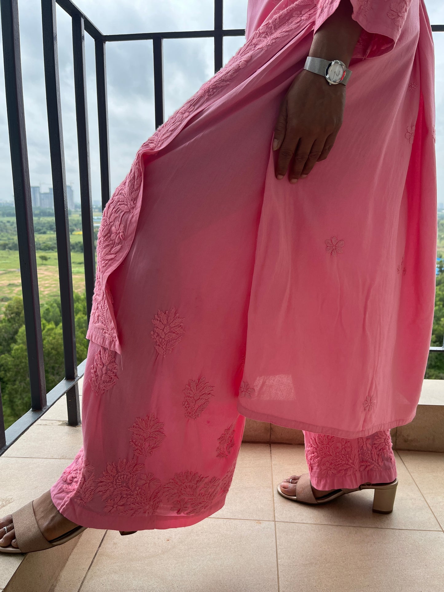 Rayon 3D Chikankari Kurta Set- Peach