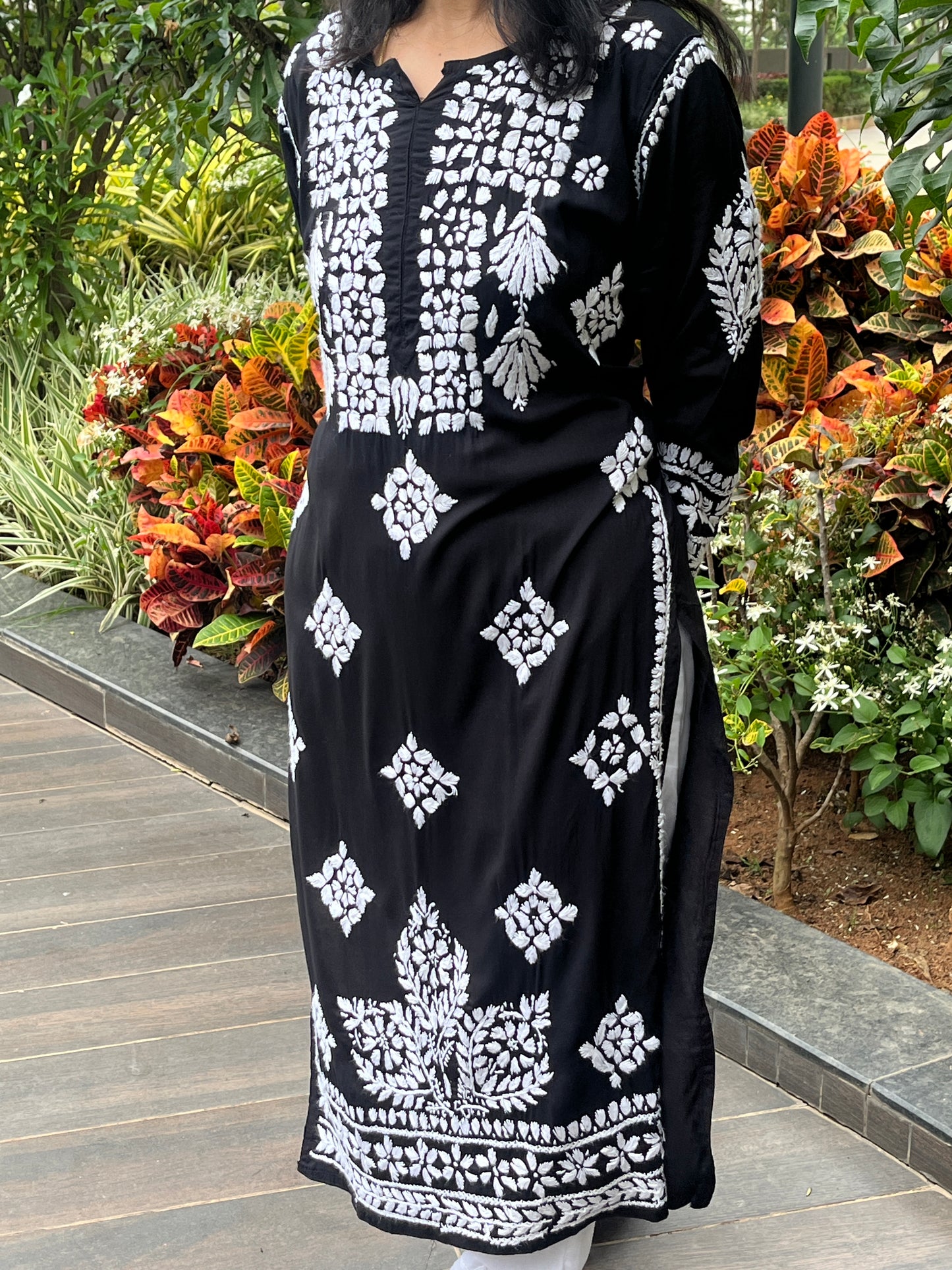 Modal 3D Chikankari Long Kurta - Black